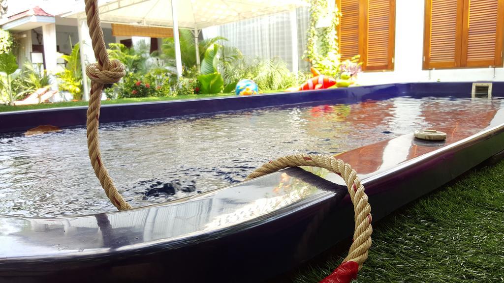 Barefeet Naturist Resort (Adults Only) Bangkok Luaran gambar