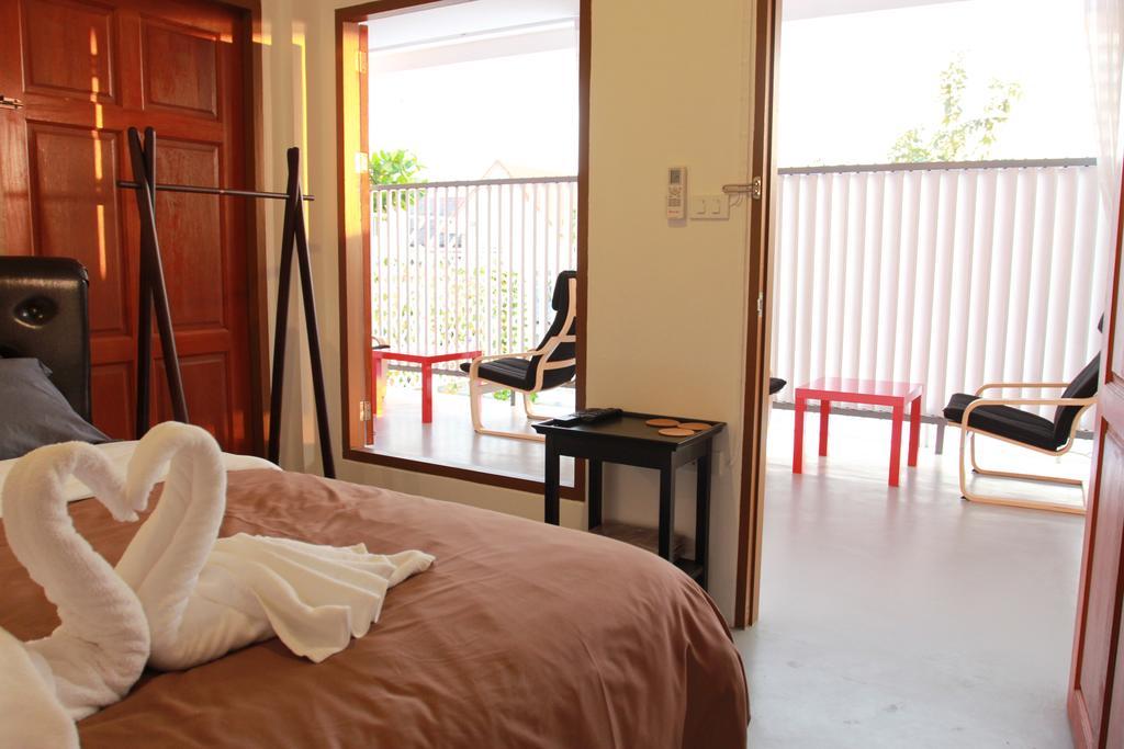 Barefeet Naturist Resort (Adults Only) Bangkok Luaran gambar
