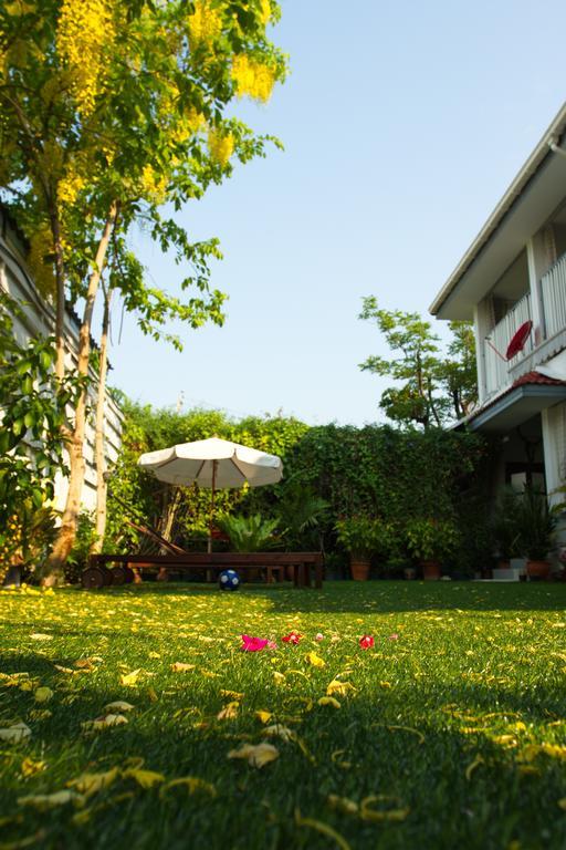 Barefeet Naturist Resort (Adults Only) Bangkok Luaran gambar