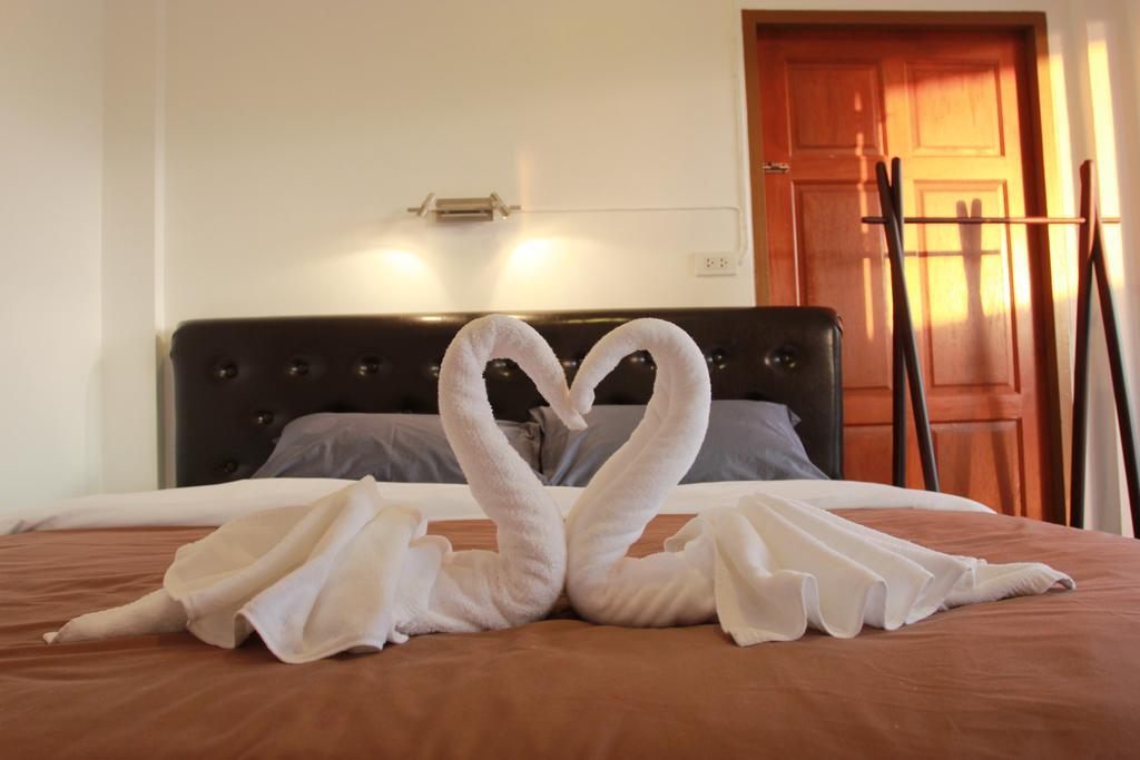 Barefeet Naturist Resort (Adults Only) Bangkok Luaran gambar