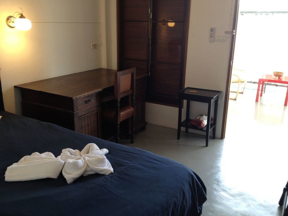 Barefeet Naturist Resort (Adults Only) Bangkok Luaran gambar