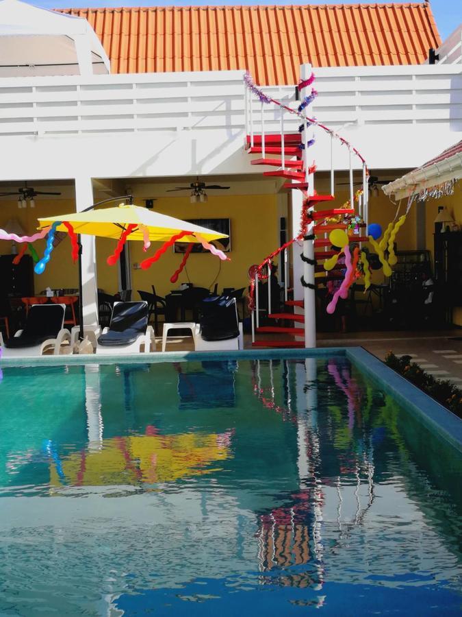 Barefeet Naturist Resort (Adults Only) Bangkok Luaran gambar